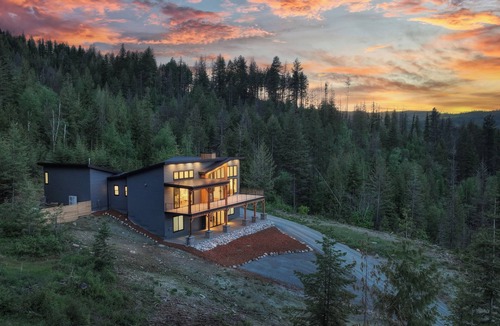 Bonner County House | Modern Mountain Luxury Escape