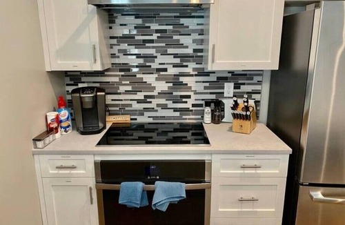 Central West End Apartment | Modern Studio Apartment in Heart of CWE
