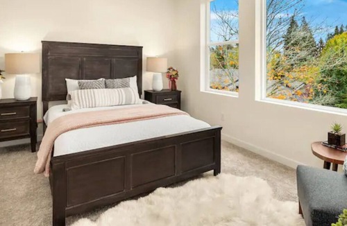 Burien Apartment | Modern Townhome in Burien WA