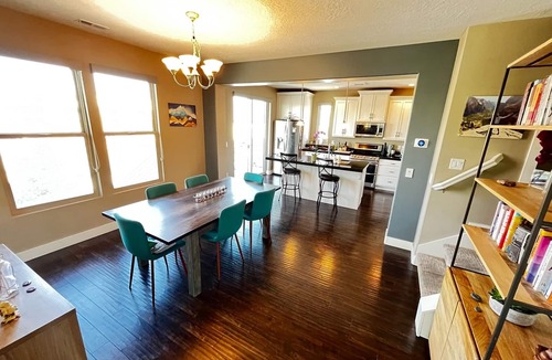 Daybreak House | Modern Townhome in Daybreak - Walk to Main St - Restaurants