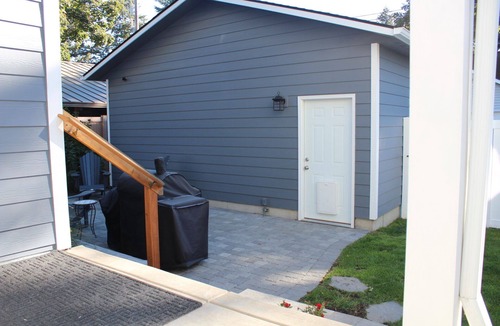 Coeur d'Alene House | Modern yet comfortable. Perfect to relax, and as a base from which to explore.