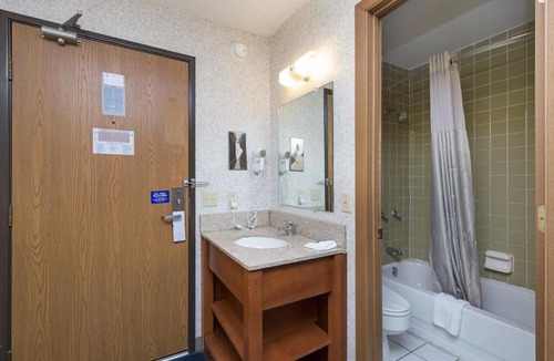 Moline Hotel | Moline Bell