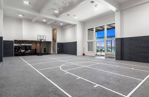 Fish Haven Villa | Monster Mansion, Pool-Sports Court-Theater Sleeps 83