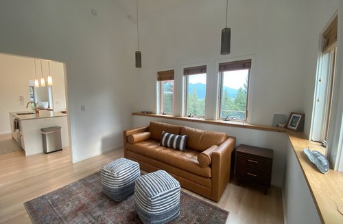 Finley Point Cabin | Montana Mountain Cabin on Finley Point, Flathead Lake, Montana