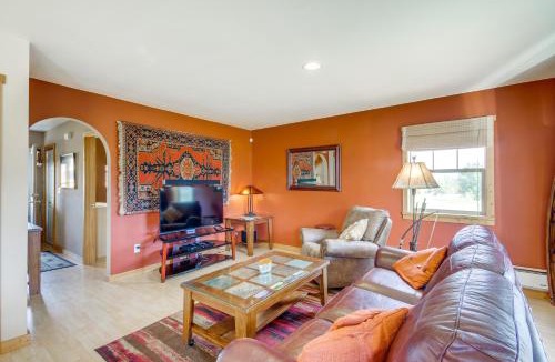 Emigrant House | Montana Vacation Rental: 32 Mi to Yellowstone!
