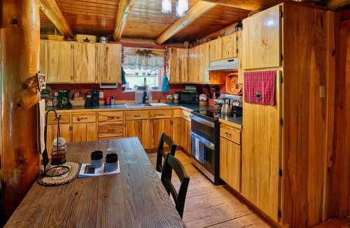 Alberton Cabin | Montana’s Hidden Mile: Forest Trails, River Days, and Star‑Filled Nights