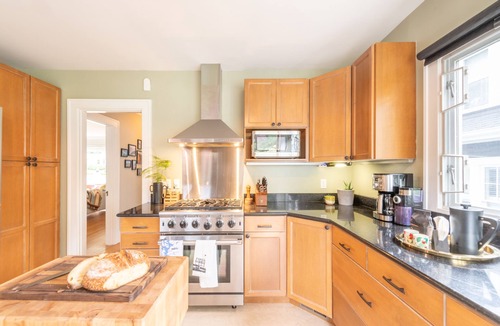 Montlake House | Montlake Garden Home