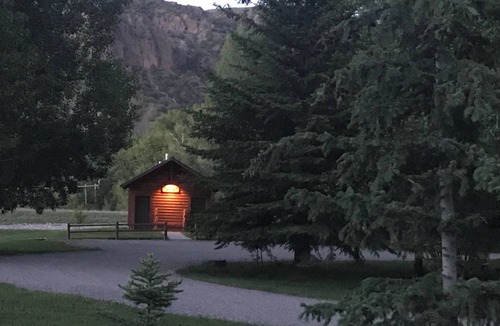 Idaho Falls Cottage | Moonlight Cottage “Hoot”, sleeps 5
