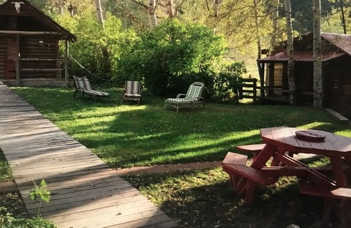 Idaho Falls Cottage | Moonlight Cottage “Hoot”, sleeps 5