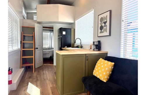 Apple Valley House | Moonrise Tiny Home