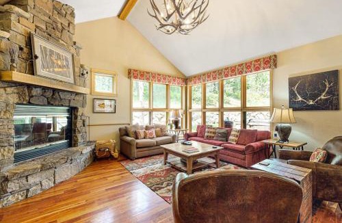 Teton Village Apartment | Moose Creek 26