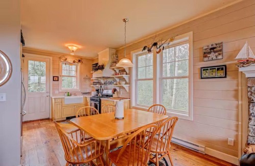 Warm Springs House | Moose Crossing Warm Springs Retreat in Fairplay, CO