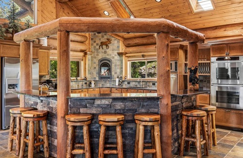 Kingston House | Moose Mountain Estate | Sleeps 24 | Zipline & More