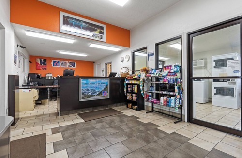 Clarkston Hotel | Motel 6 Clarkston, WA