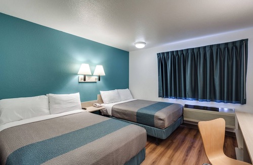 West Spokane Hotel | Motel 6 Spokane, WA - West