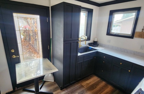 Caldwell House | Mother-in-Law-Suite, All Pets Welcome, Private Hot Tub & Pool in Backyard