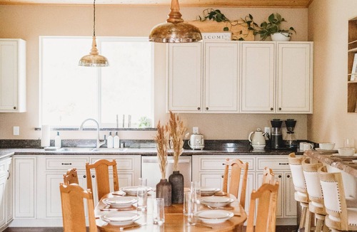 Sequim House | Mountain home in forest, 12 min to downtown Sequim, Fast Wifi, Fire pit, Sauna