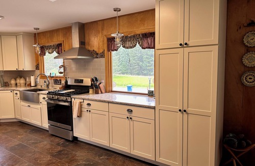Gallatin Gateway House | Mountain home between Bozeman & Big Sky