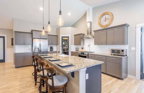 Boise House | Mountain Retreat Near Boise - Luxury Family Escape