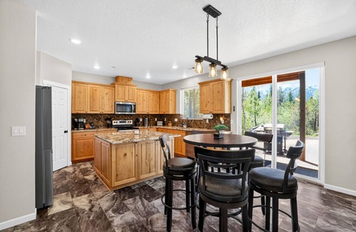 Donnelly House | Mountain Retreat with Hot Tub & Game Room