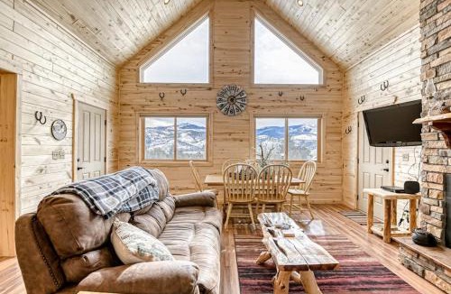 Alpine Village House | Mountain Top Getaway