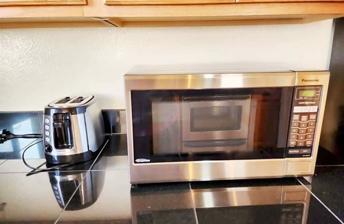 Sequim House | Mountaun Views, Fireplace, Near Downtown Sequim