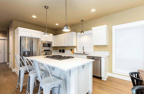 RiverWild House | Mt. Bachelor Village Retreat W/Pool & Hot Tub