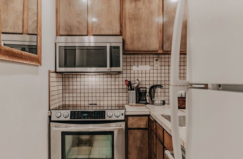 Deming Apartment | Mt. Baker Lodging Condo 57 - Sleeps 6!