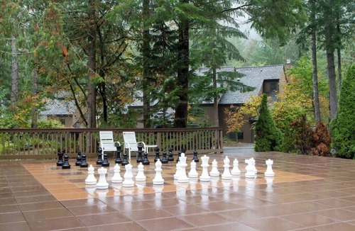 Glacier Condo | Mt Baker Resort Condo-River Views & Amenities