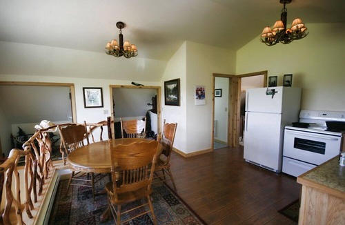 Livingston Cabin | MT Yellowstone River Retreat, by Chico Hot Springs Cabin 1 bedroom 1 bathroom