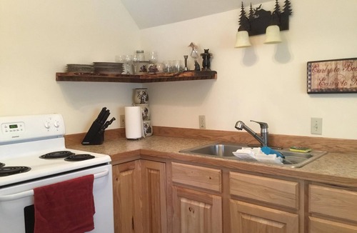 Livingston Cabin | MT Yellowstone River Retreat, by Chico Hot Springs Cabin 1 bedroom 1 bathroom