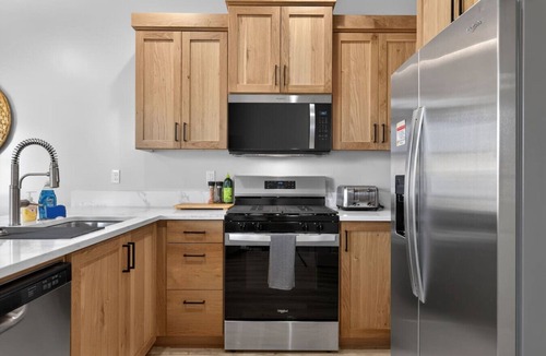 Nampa House | Nampa`s New Nest -The Renaissance