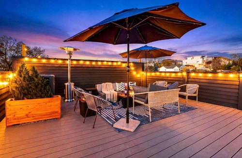 Edgehill House | Nash Chic Near DT Rooftop Luxe Comfort