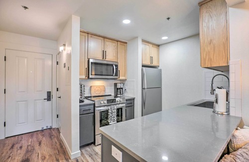 Bend Condo | 'Nature Retreat' at Seventh Mountain Resort!