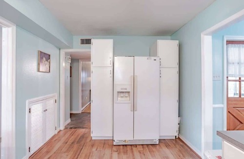 Mobile House | Near Midtown, Highways, Downtown! Bel-Air Bungalow