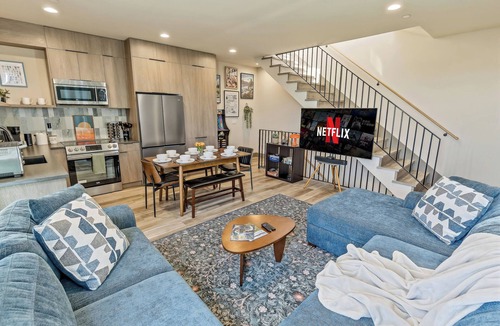 North Beacon Hill House | Near Stadiums~Beacon Hill~Rooftop~Amazing Views