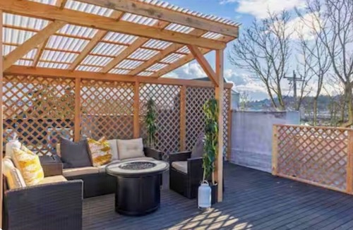 Old Ballard Condo | New 1 bedroom condo in the heart of Ballard Avenue