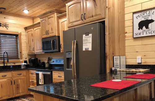 West Yellowstone Cabin | New Construction, 2080 sq.ft Cabin, 8 blocks to Yellowstone National Park.