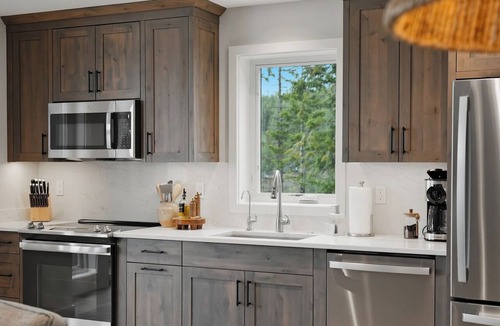 Harrison Cabin | New Lake CDA Retreat, Waterfront, Kayaks