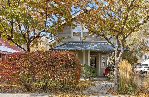 Old Bend Condo | New Listing! Downtown Bend Studio | Walk Everywhere