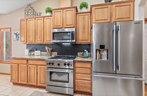 Clarksville House | New Listing! Minutes to Marina & Beach | 8 Miles to CDA | Great Outdoor Space