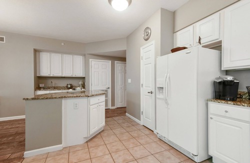 Gulfport Condo | New lower nightly Rates and Fees! Amazing Beach View Legacy Towers T2 Unit 401