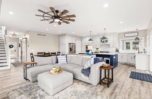 Ottawa House | New Luxury Riverfront 4-bedroom home in Heritage Harbor with sunset views