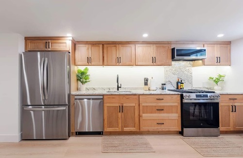 Sugar House House | New & Modern - 2 Full Kitchen, Sauna, Sleeps 12-14