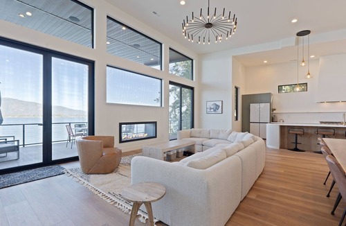 Sandpoint House | New Modern Luxury home. Enjoy the sweeping lakefront and mountain view’s.