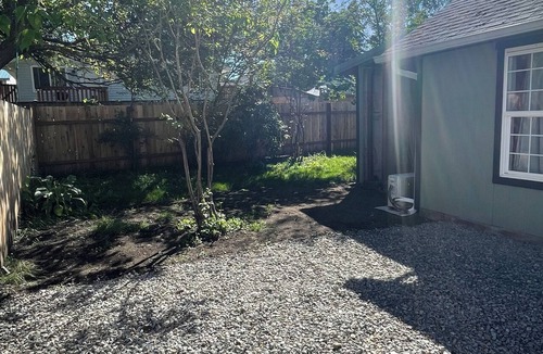 Yelm House | New private 2bd house in central Yelm