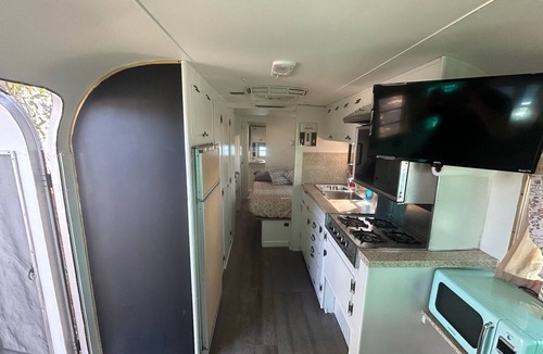 St. Anthony RV Rental | *NEW* Sand Dunes Vintage Camper ~Sand Hills Resort