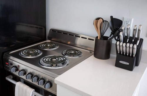 American Fork Condo | New Studio Near American Fork Canyon | Long Stays