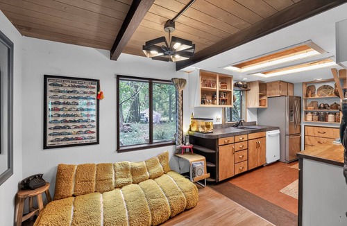 Washougal House | NEW! Woodland home near the Gorge - Private deck