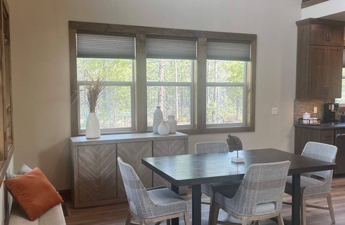 Gilchrist Cabin | Newer 3-bedroom cabin in fantastic Two Rivers North, free WiFi